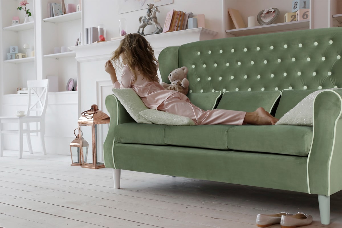 Как выбрать мягкую мебель для дома - Прямой диван Милорд
